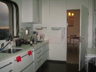 Apartamento à venda com 4 quartos, 305m² - Foto 18