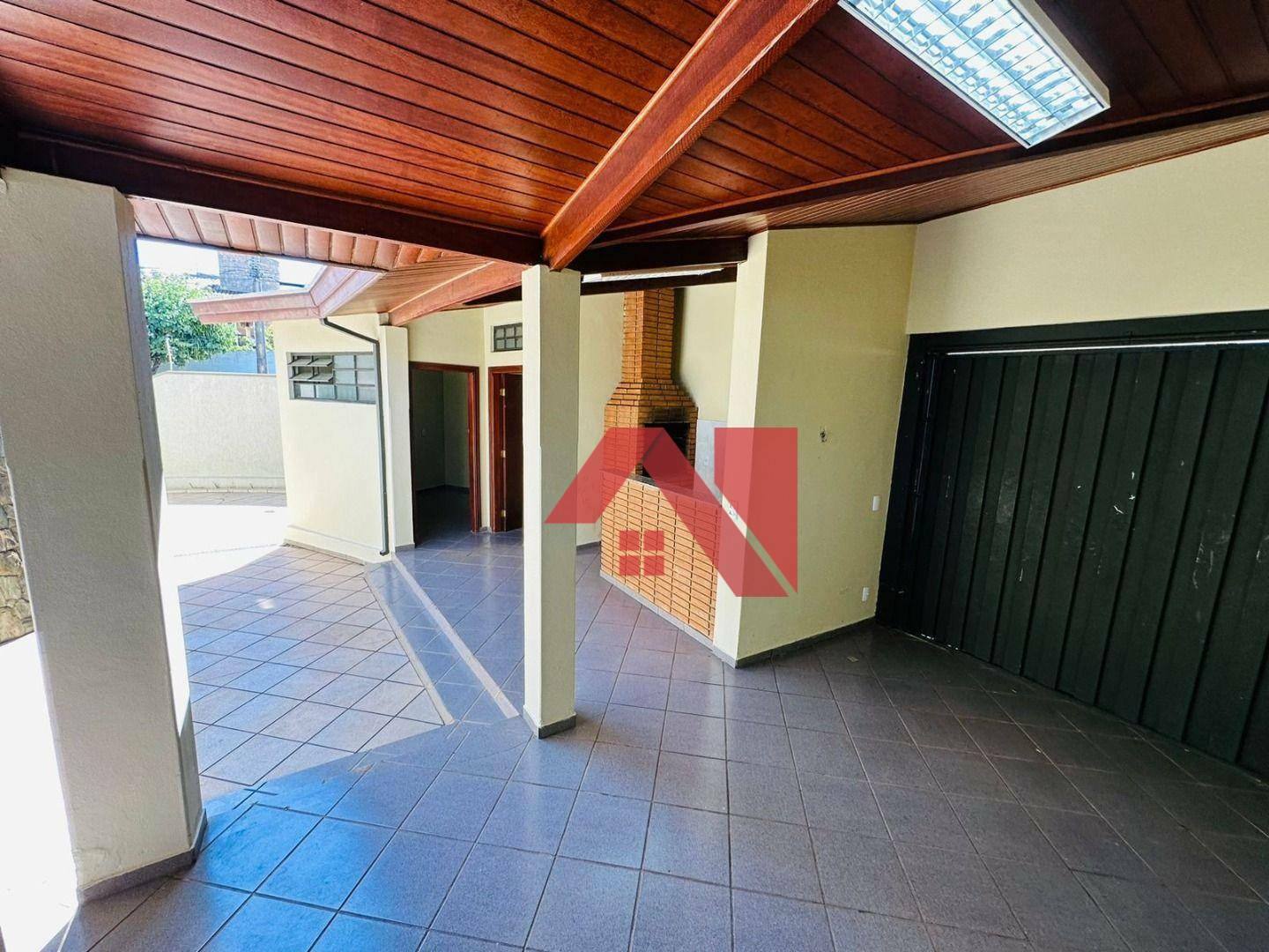 Casa à venda com 4 quartos, 217m² - Foto 18