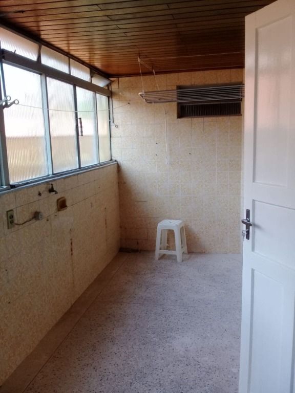 Apartamento à venda com 2 quartos, 83m² - Foto 5