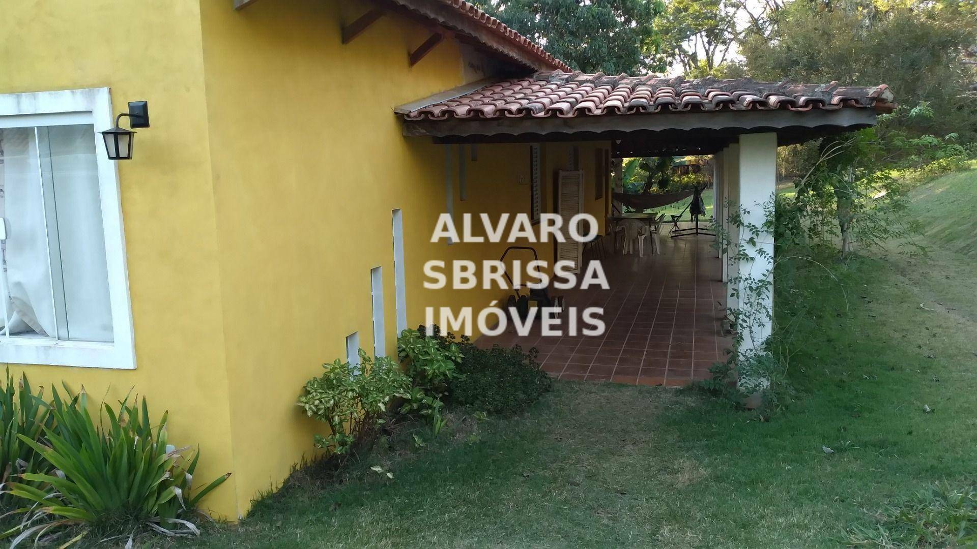 Casa de Condomínio à venda com 3 quartos, 200m² - Foto 4