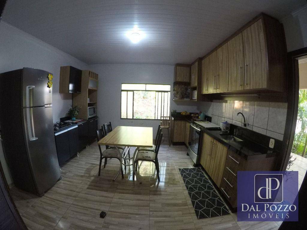 Casa à venda com 3 quartos, 138m² - Foto 5