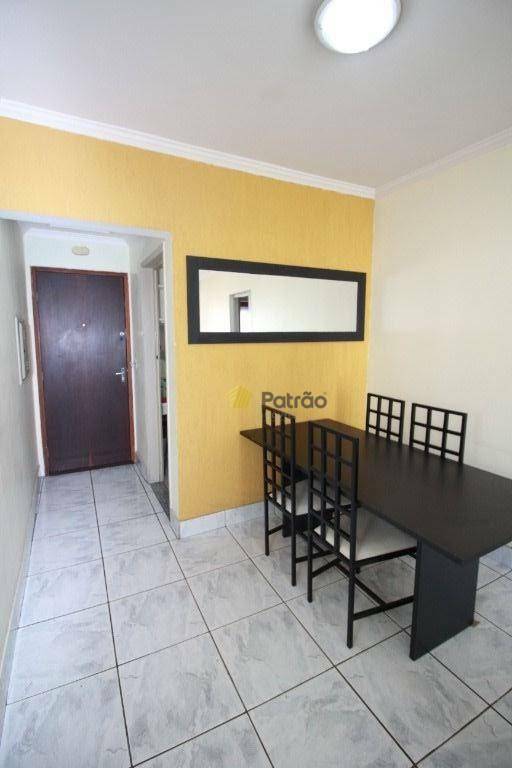 Apartamento para alugar com 2 quartos, 83m² - Foto 7