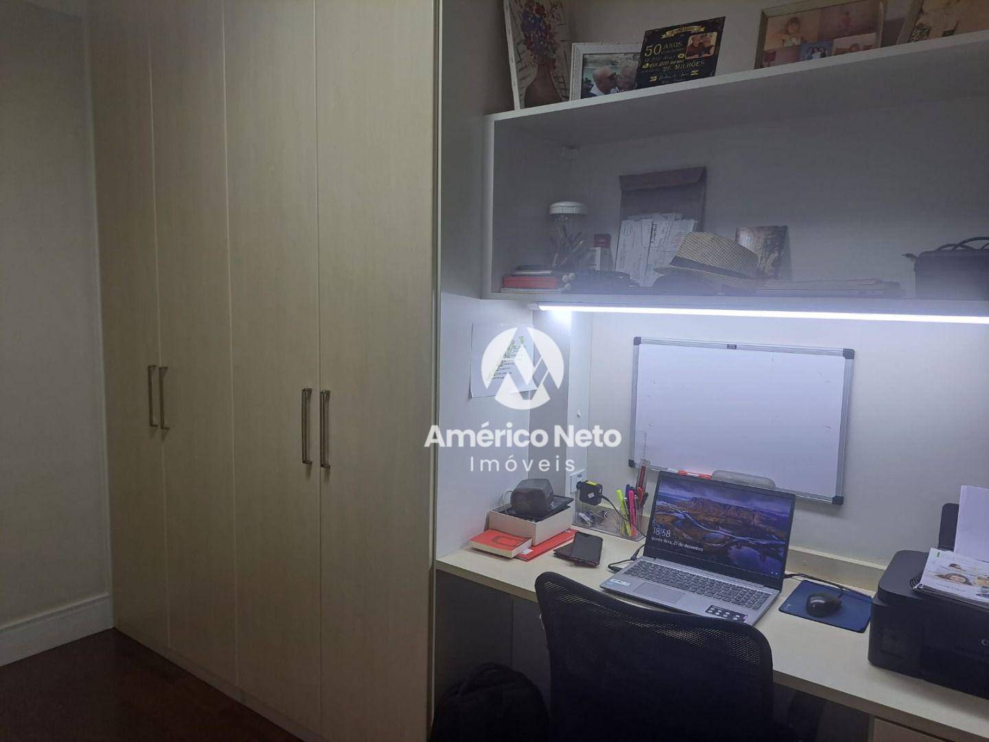 Apartamento à venda com 3 quartos, 114m² - Foto 8