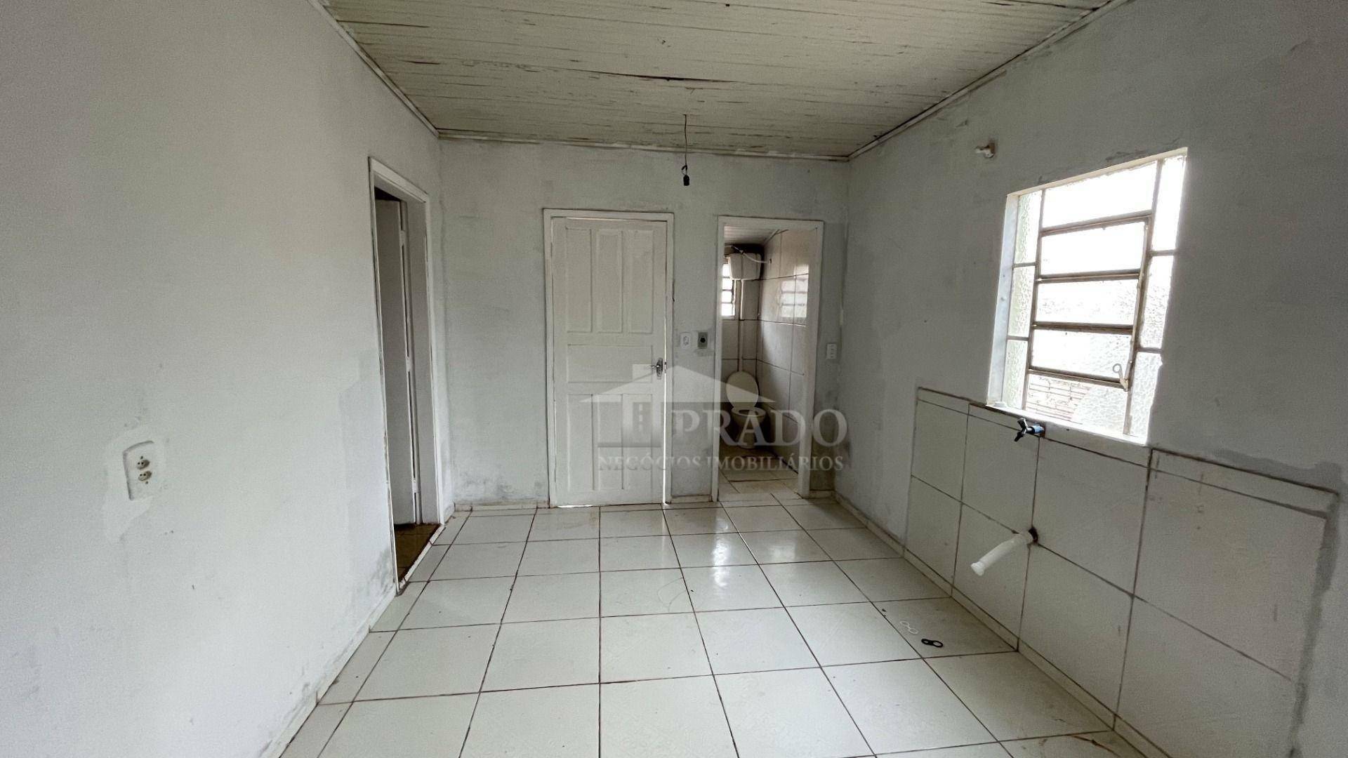 Casa para alugar com 2 quartos, 80m² - Foto 9