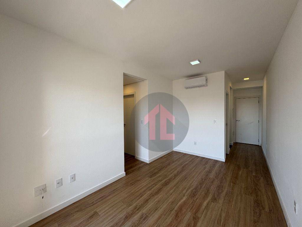 Apartamento para alugar com 2 quartos, 58m² - Foto 2