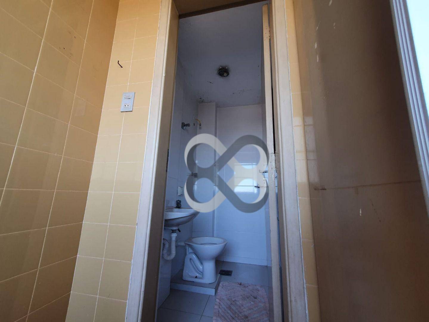 Apartamento à venda com 3 quartos, 168m² - Foto 12