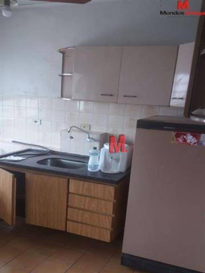 Apartamento à venda com 2 quartos, 62m² - Foto 6