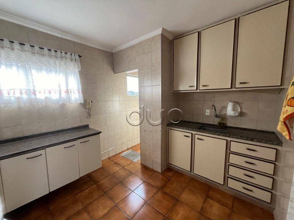 Apartamento à venda com 2 quartos, 67m² - Foto 17