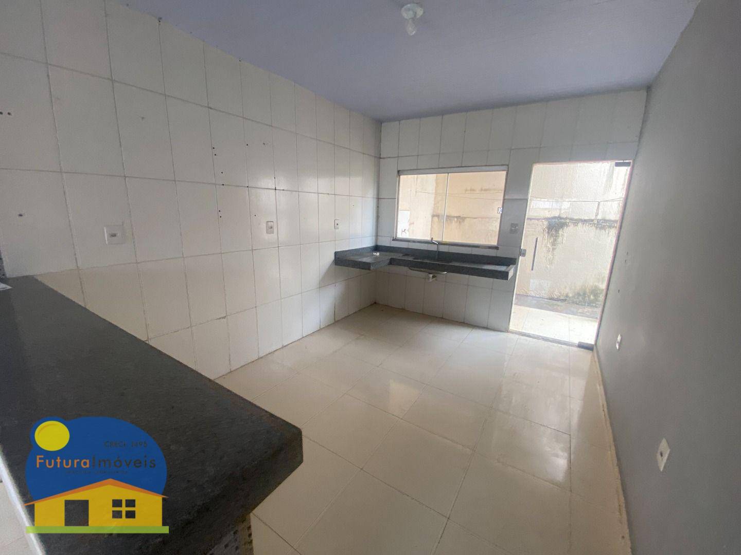 Casa para alugar com 2 quartos, 60m² - Foto 15