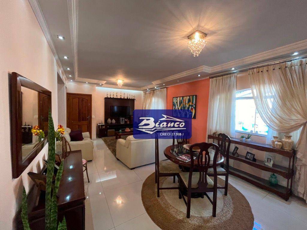 Sobrado à venda com 4 quartos, 224m² - Foto 35