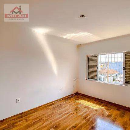 Casa para alugar com 3 quartos, 130M2 - Foto 5