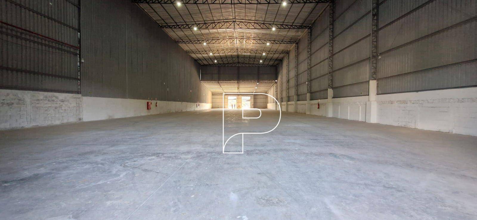 Depósito-Galpão-Armazém para alugar, 1700m² - Foto 4