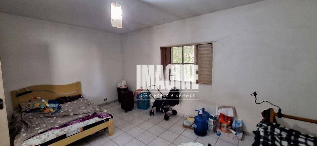 Sobrado à venda com 3 quartos, 200m² - Foto 29