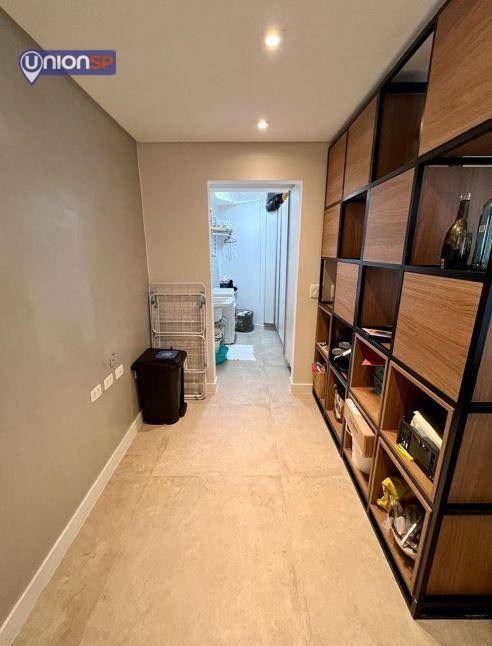 Apartamento à venda com 3 quartos, 122m² - Foto 17