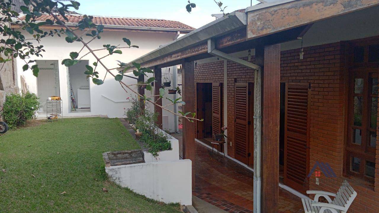 Casa à venda com 3 quartos, 285m² - Foto 17