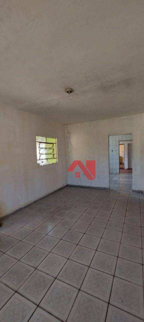 Casa à venda com 3 quartos, 180m² - Foto 5