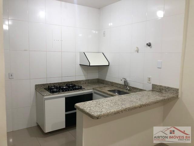 Apartamento à venda com 2 quartos, 60m² - Foto 13