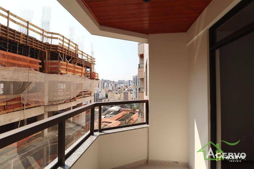 Apartamento à venda com 2 quartos, 101m² - Foto 3