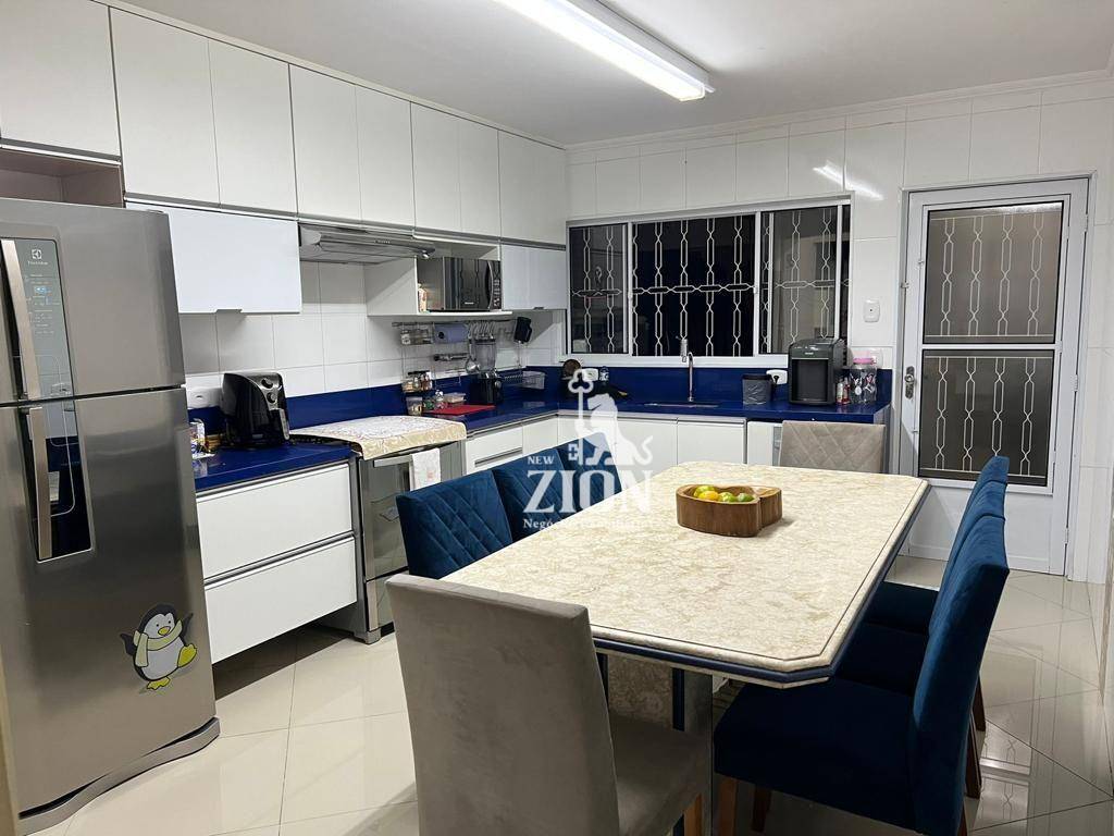 Sobrado à venda com 3 quartos, 154m² - Foto 14