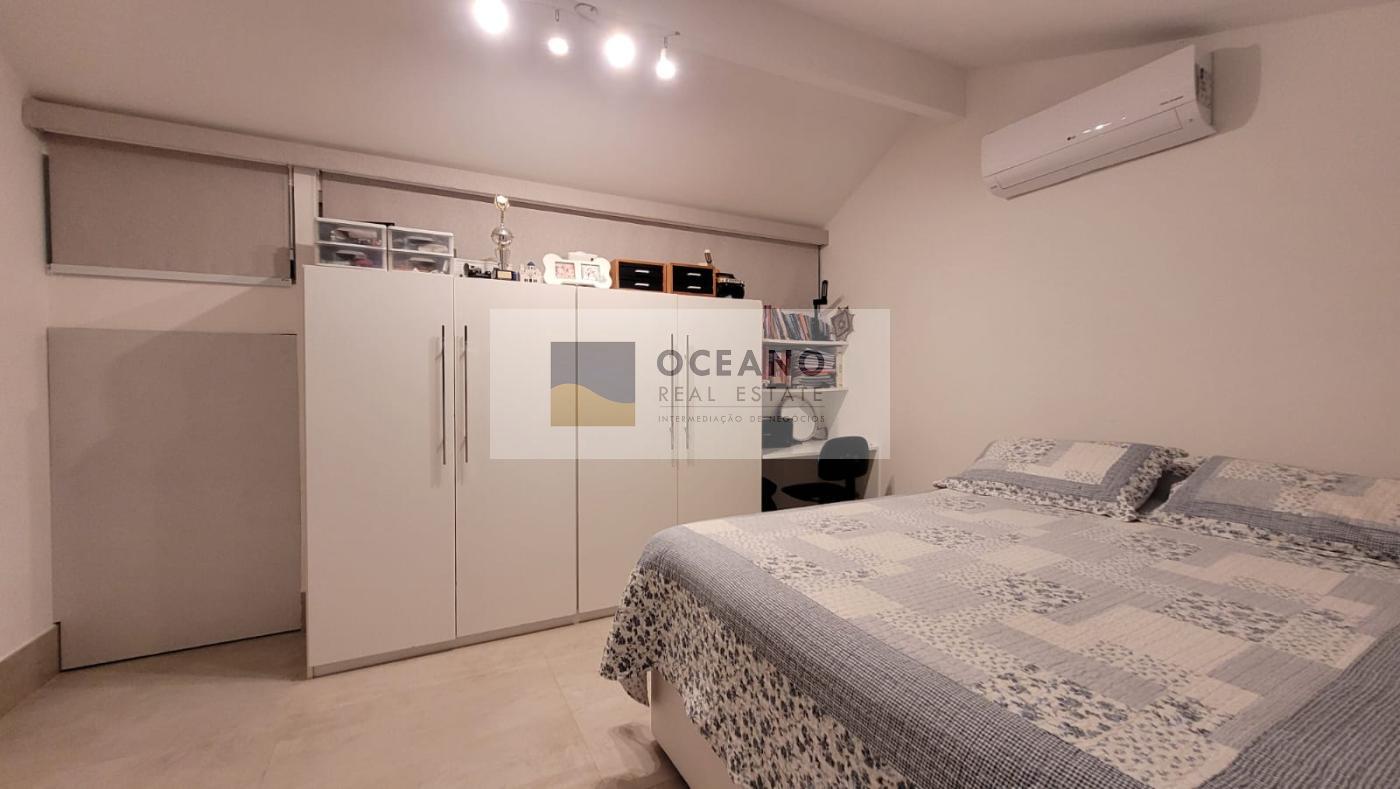 Casa de Condomínio à venda com 5 quartos, 220m² - Foto 51