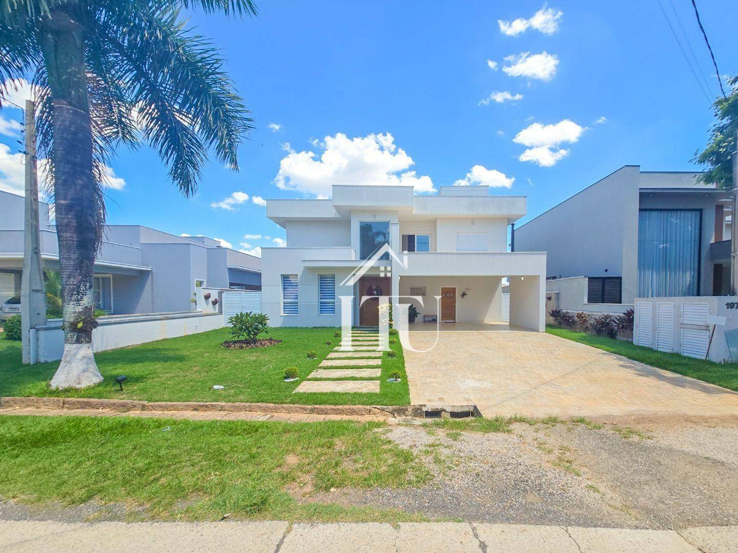 Casa de Condomínio à venda com 3 quartos, 297m² - Foto 3