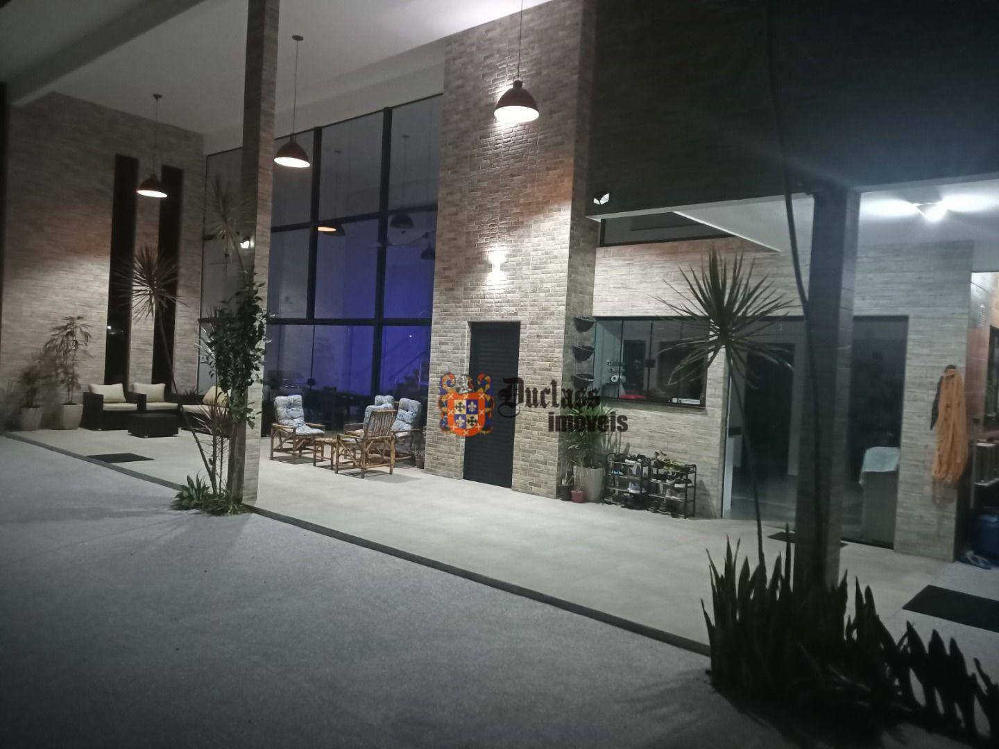 Sobrado à venda com 4 quartos, 360m² - Foto 3