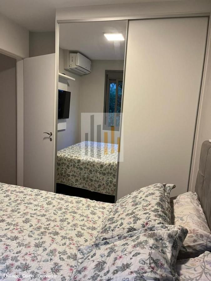 Apartamento à venda com 2 quartos, 44m² - Foto 10