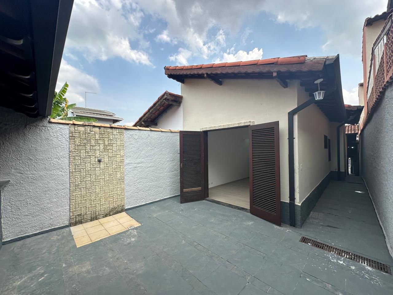 Casa à venda com 3 quartos, 128m² - Foto 9