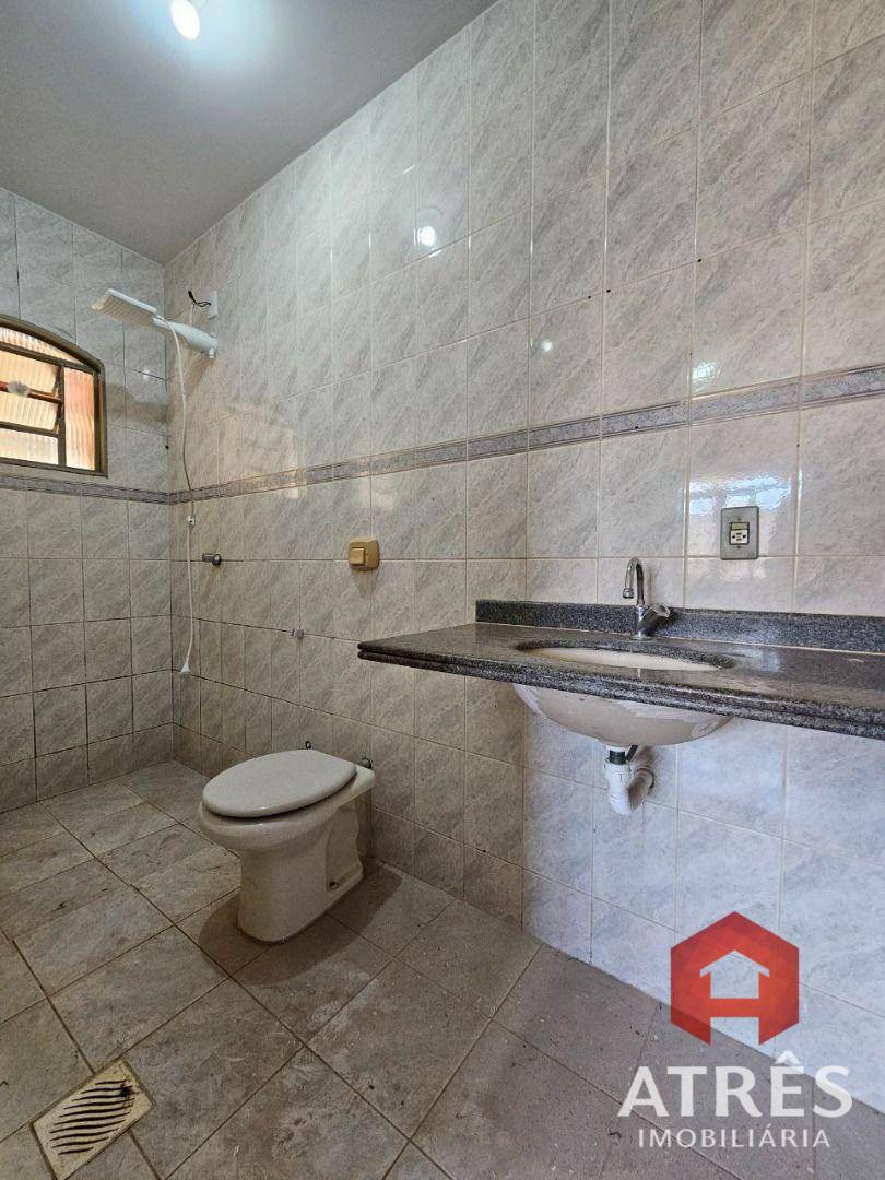 Casa para alugar com 3 quartos, 205m² - Foto 11