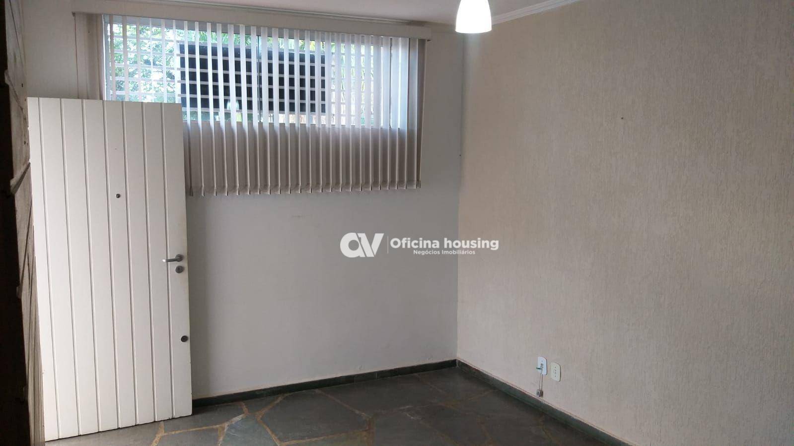 Casa à venda com 4 quartos, 165m² - Foto 9