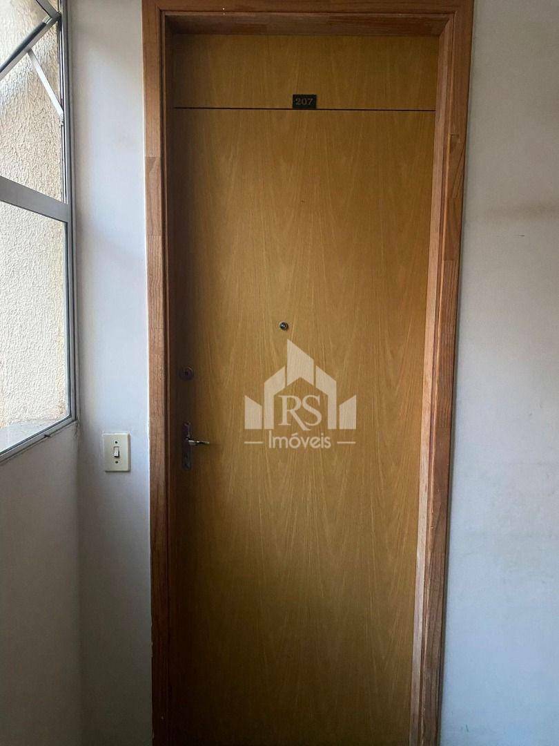 Apartamento à venda com 2 quartos, 46m² - Foto 17