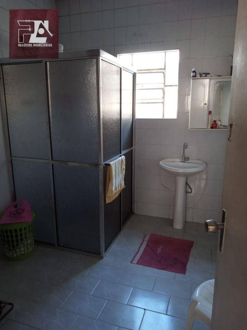 Casa à venda com 3 quartos, 250m² - Foto 15