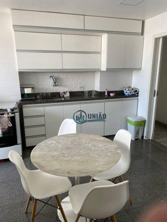 Apartamento à venda com 3 quartos, 115m² - Foto 7