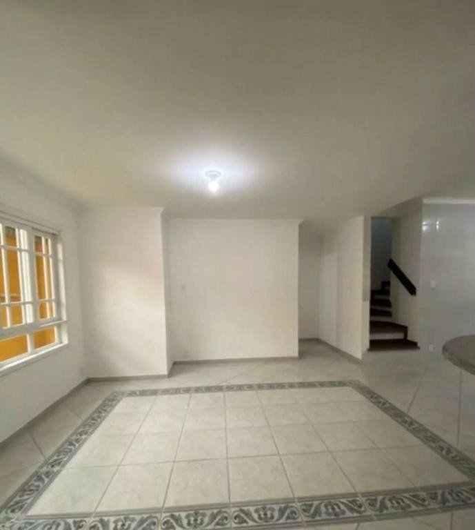 Sobrado à venda com 4 quartos, 195m² - Foto 4