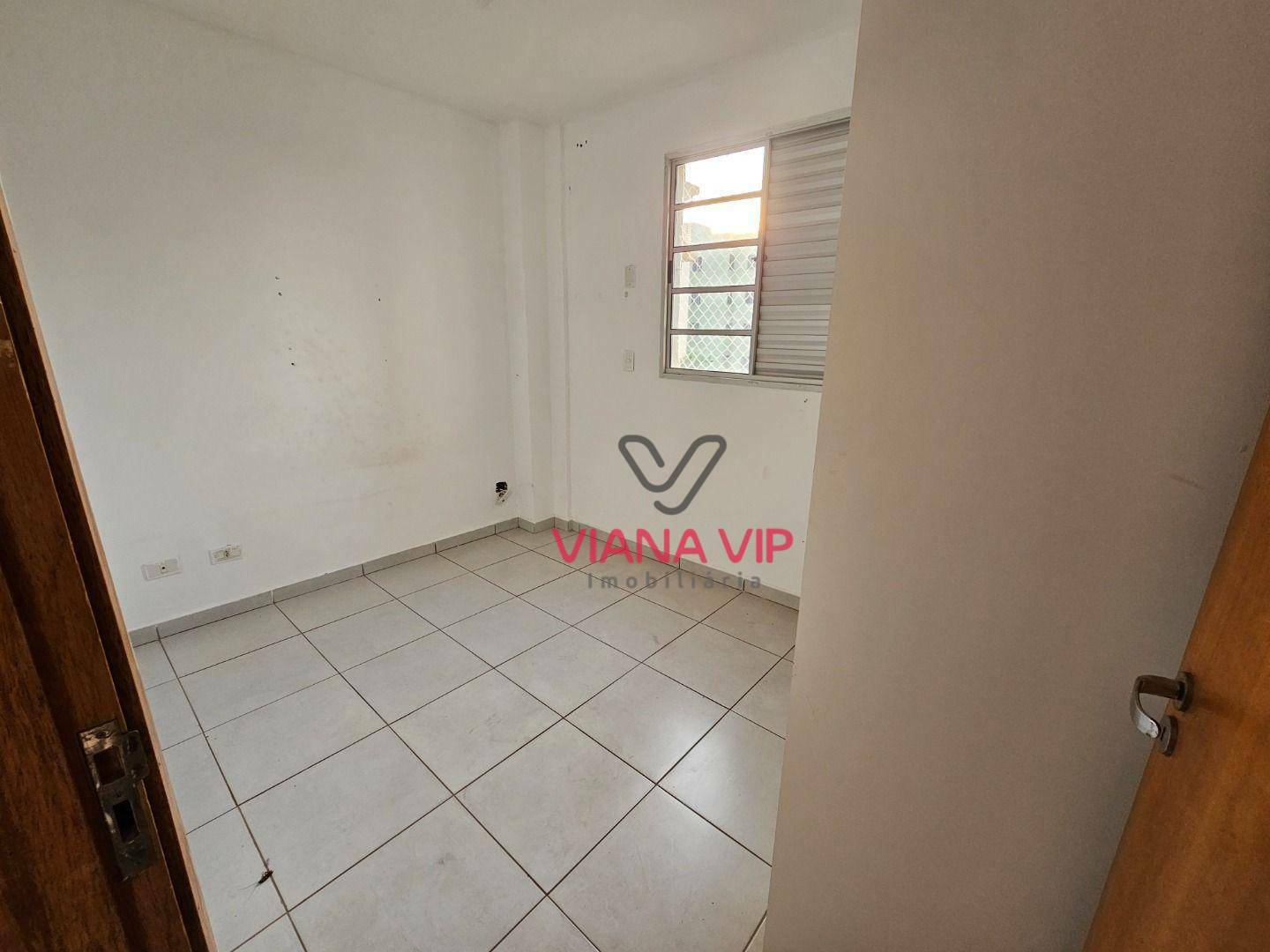 Apartamento à venda com 2 quartos, 76m² - Foto 8