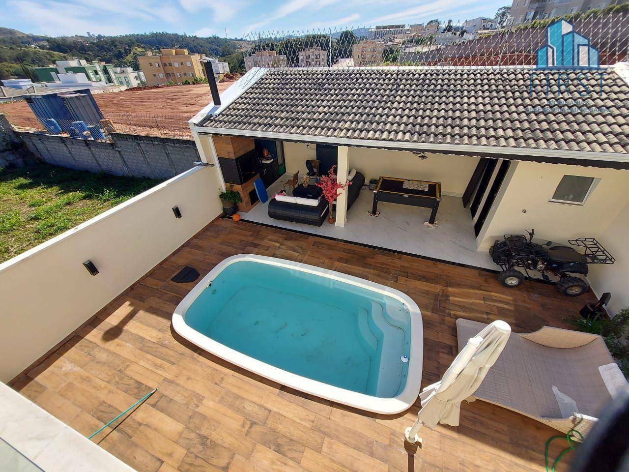 Casa de Condomínio à venda com 4 quartos, 350m² - Foto 23