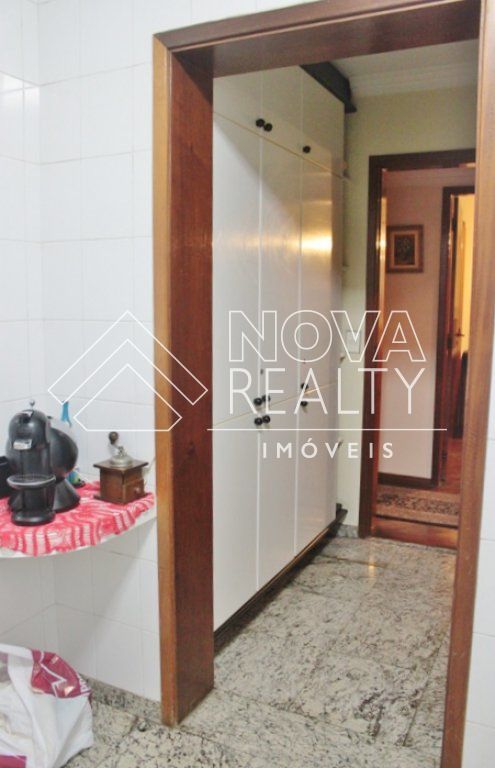 Apartamento à venda com 4 quartos, 168m² - Foto 17