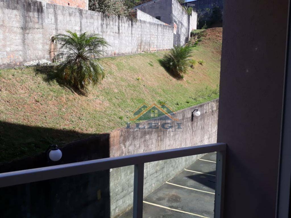 Apartamento para alugar com 3 quartos, 75m² - Foto 4