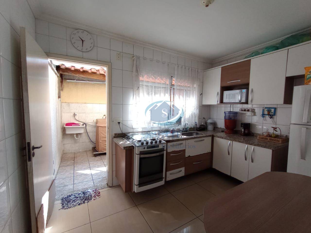 Sobrado à venda com 3 quartos, 110m² - Foto 4