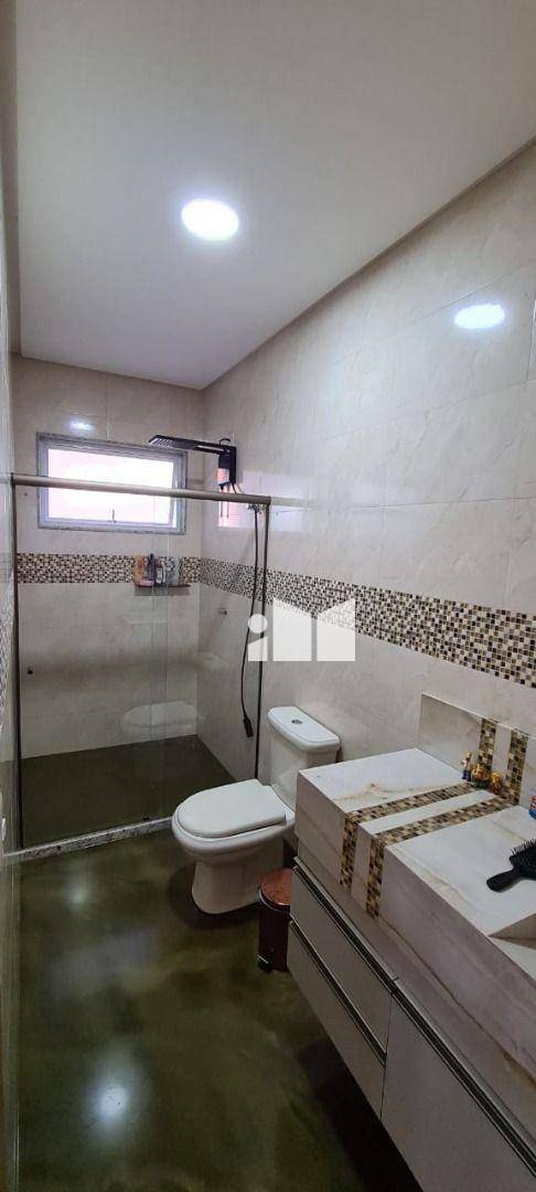 Casa de Condomínio à venda com 3 quartos, 192m² - Foto 4