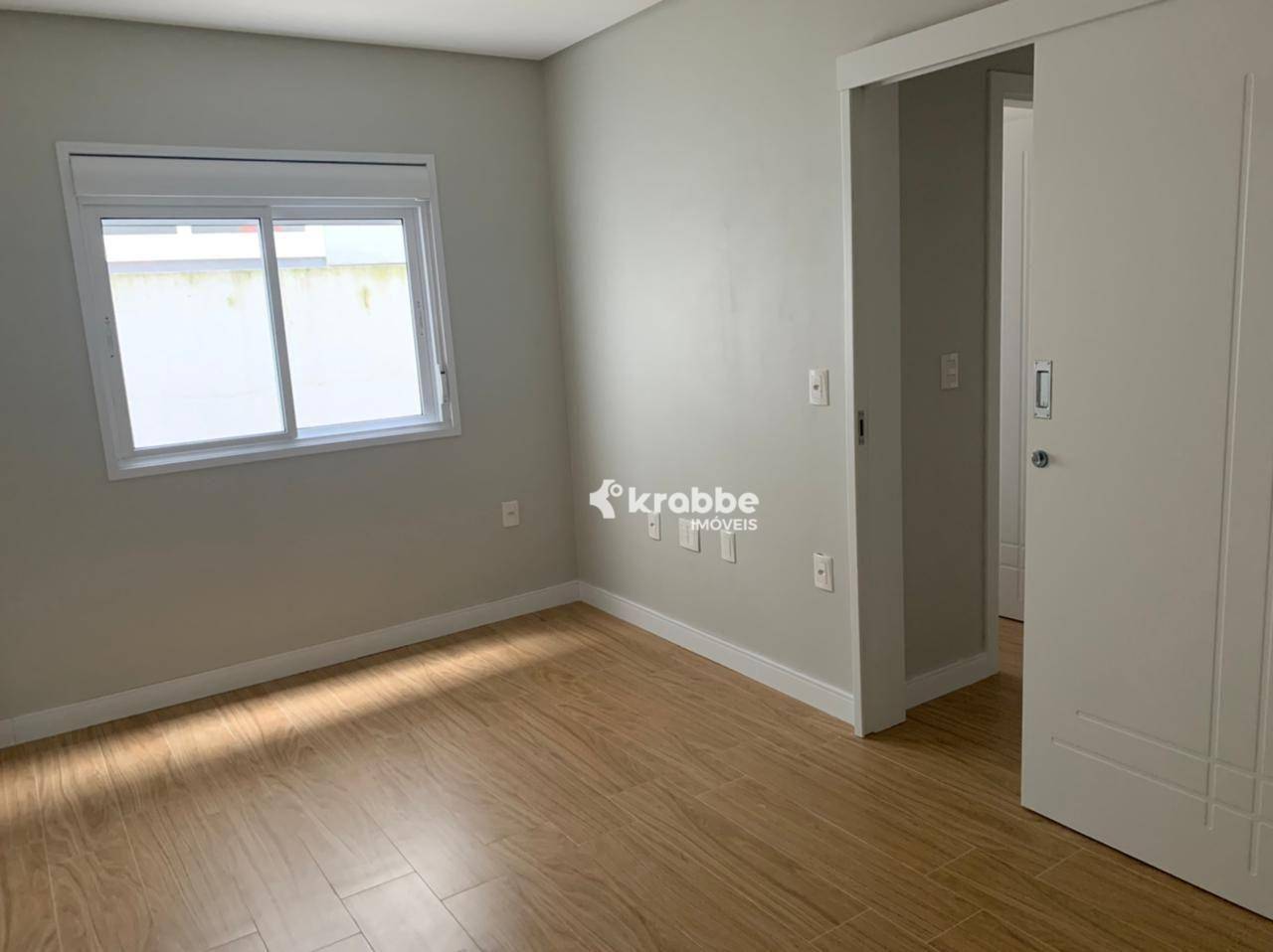 Apartamento à venda com 3 quartos, 140m² - Foto 11