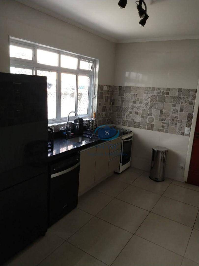 Sobrado à venda com 3 quartos, 219m² - Foto 20