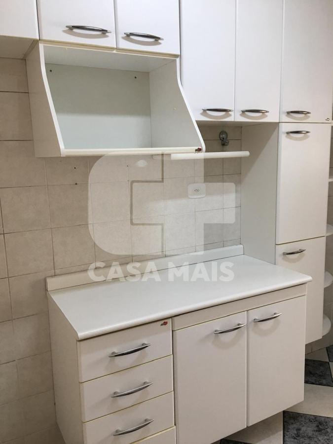 Apartamento para alugar com 3 quartos, 80m² - Foto 4