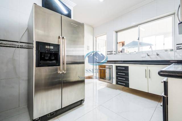 Cobertura, 3 quartos, 220 m² - Foto 5