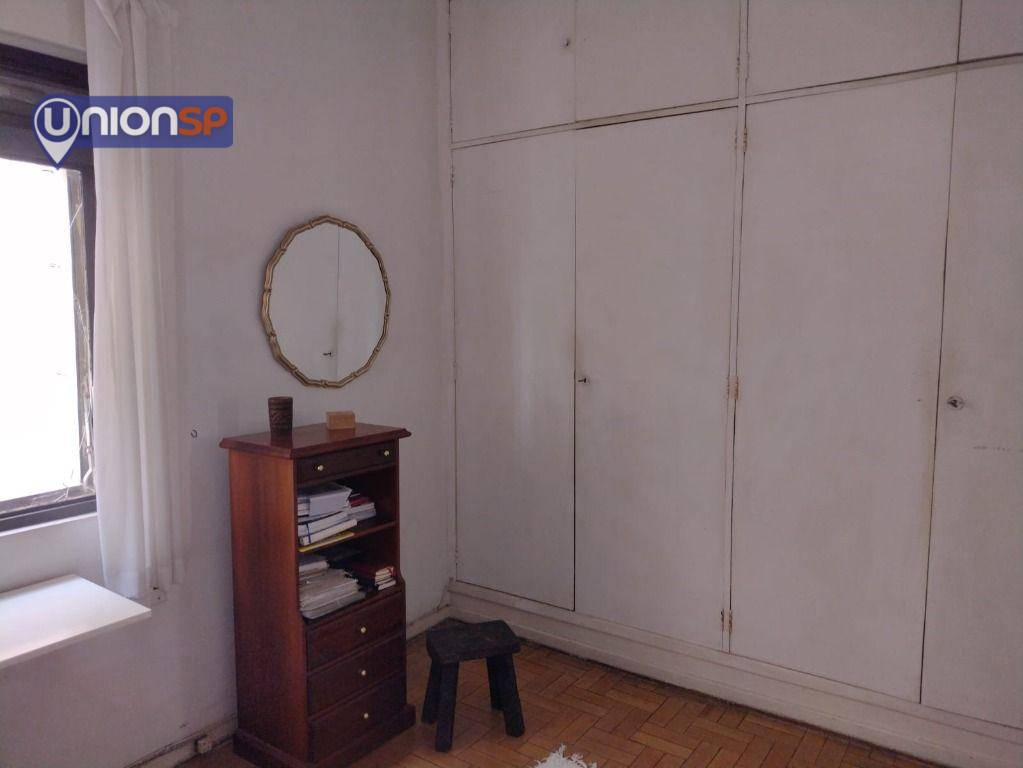 Apartamento à venda com 3 quartos, 210m² - Foto 11