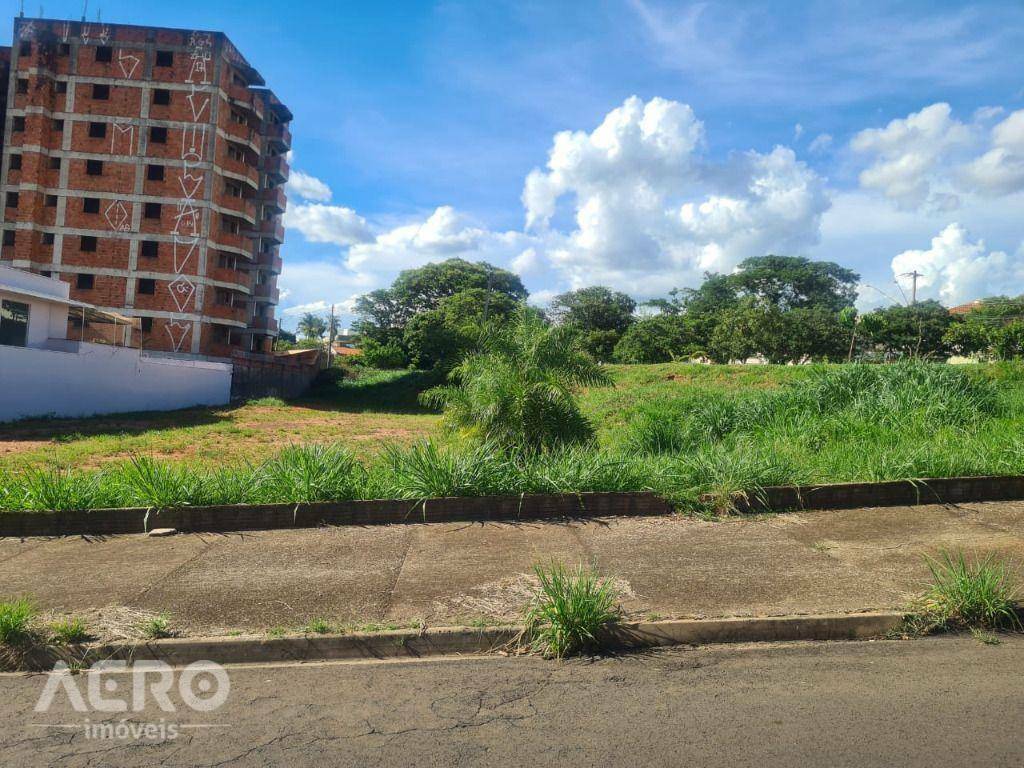 Terreno à venda, 352M2 - Foto 1