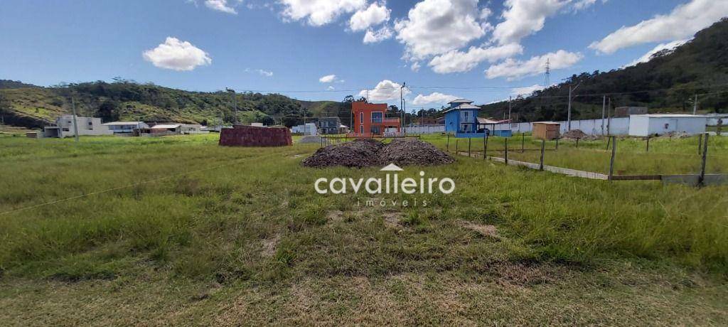 Casa de Condomínio à venda com 2 quartos, 74m² - Foto 2