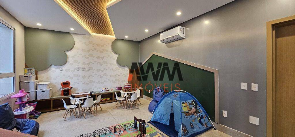 Apartamento à venda com 4 quartos, 227m² - Foto 35