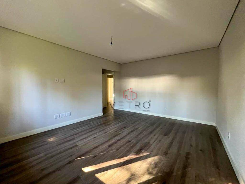 Casa à venda com 3 quartos, 220m² - Foto 12