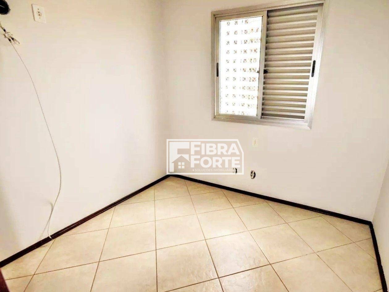 Apartamento à venda com 3 quartos, 85m² - Foto 13